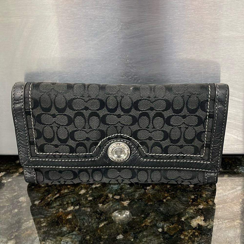 Coach Black Signature Canvas & Leather Continental Wallet